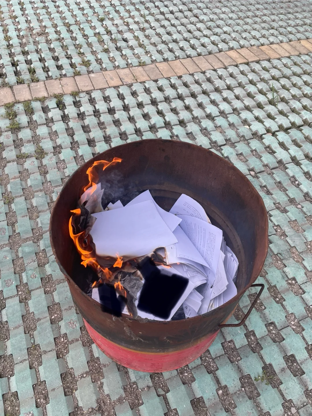 传统能源碎纸机