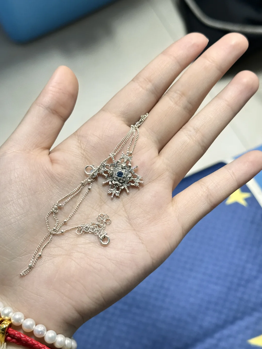 2000块的合金项链