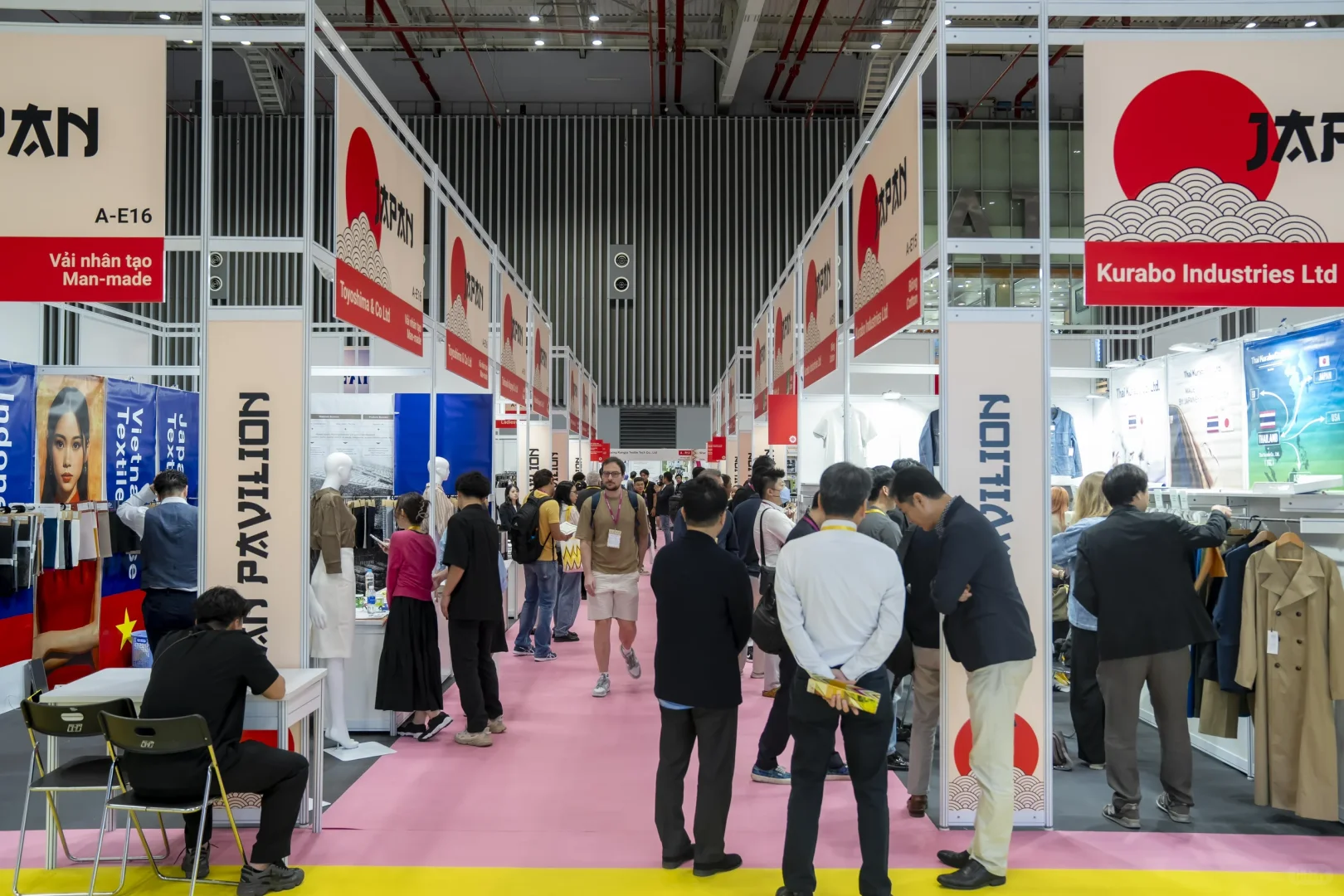 越南纺织业“强在成衣加工，弱在原材料”