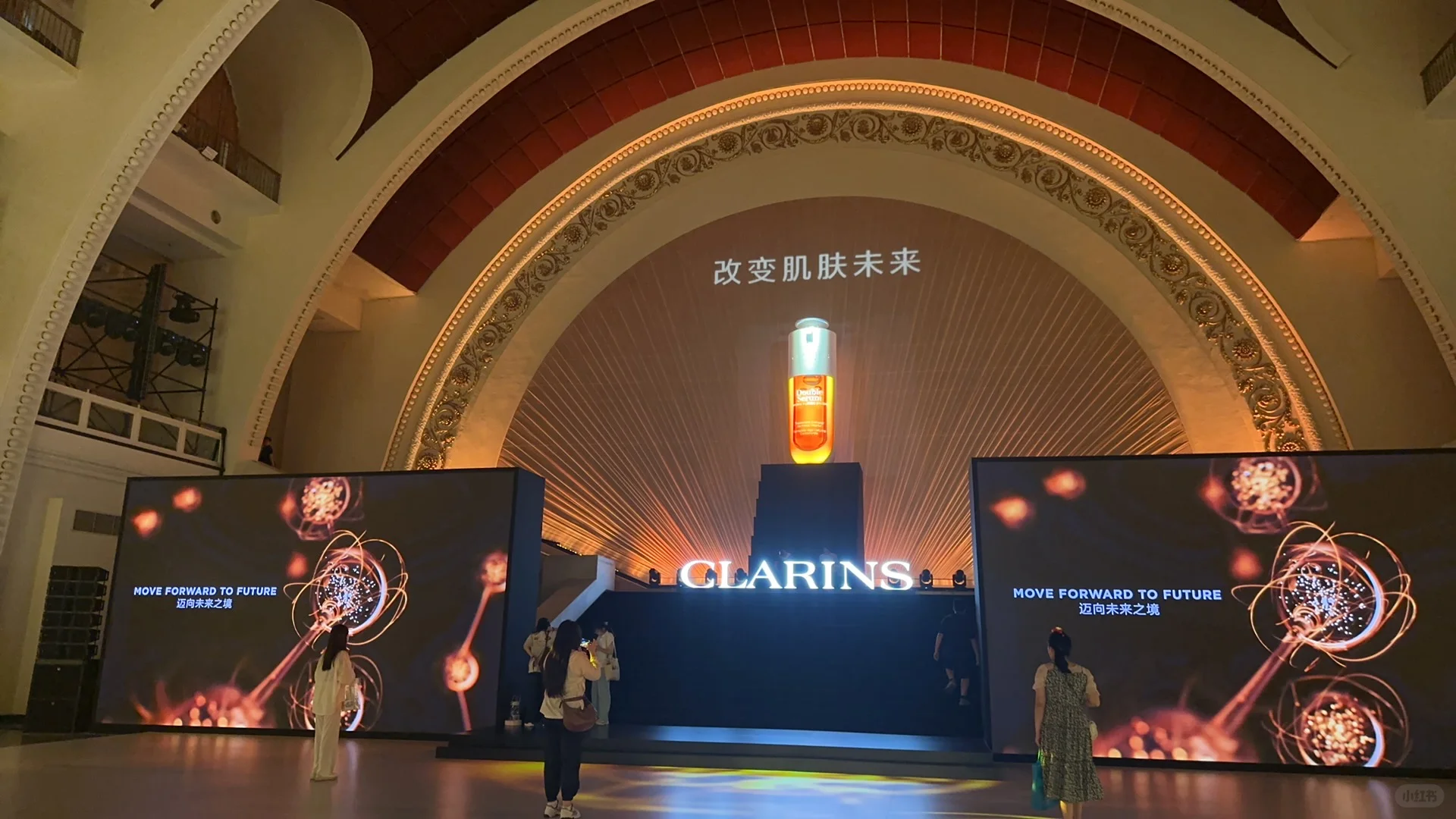 今日打卡:娇韵诗第九代 黄金双萃精华