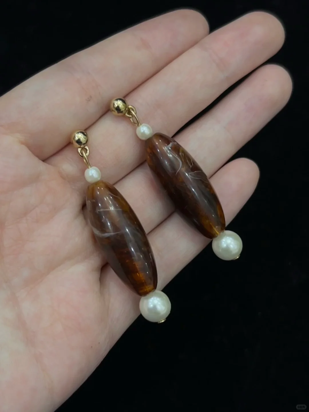 重工时髦树脂花纹耳环