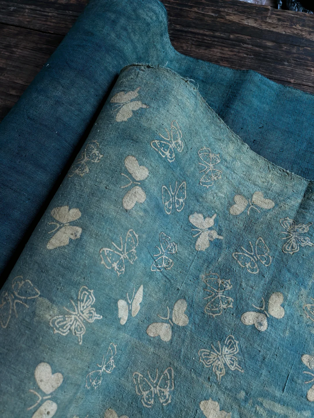 「型染之韵，织间生长」