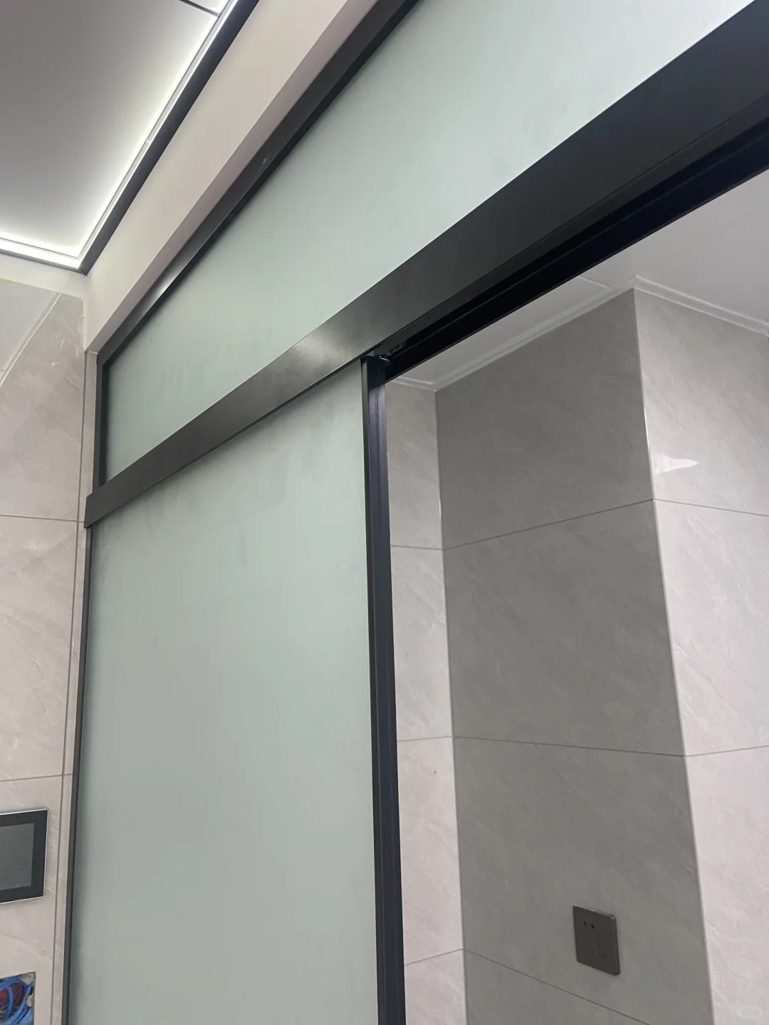 超大L型淋浴房设计规范和安装细节