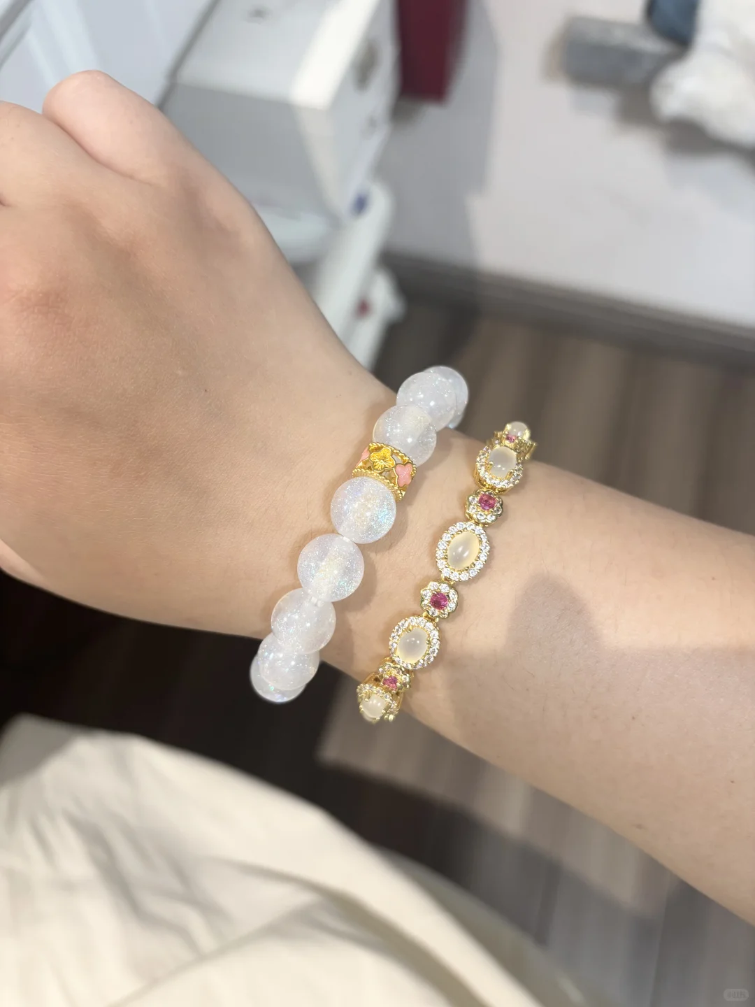 好闪的树脂手链