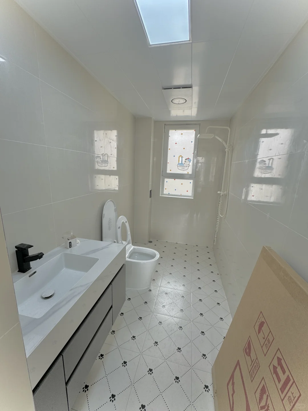 我宣布，卫生间窗帘就用它来代替！！