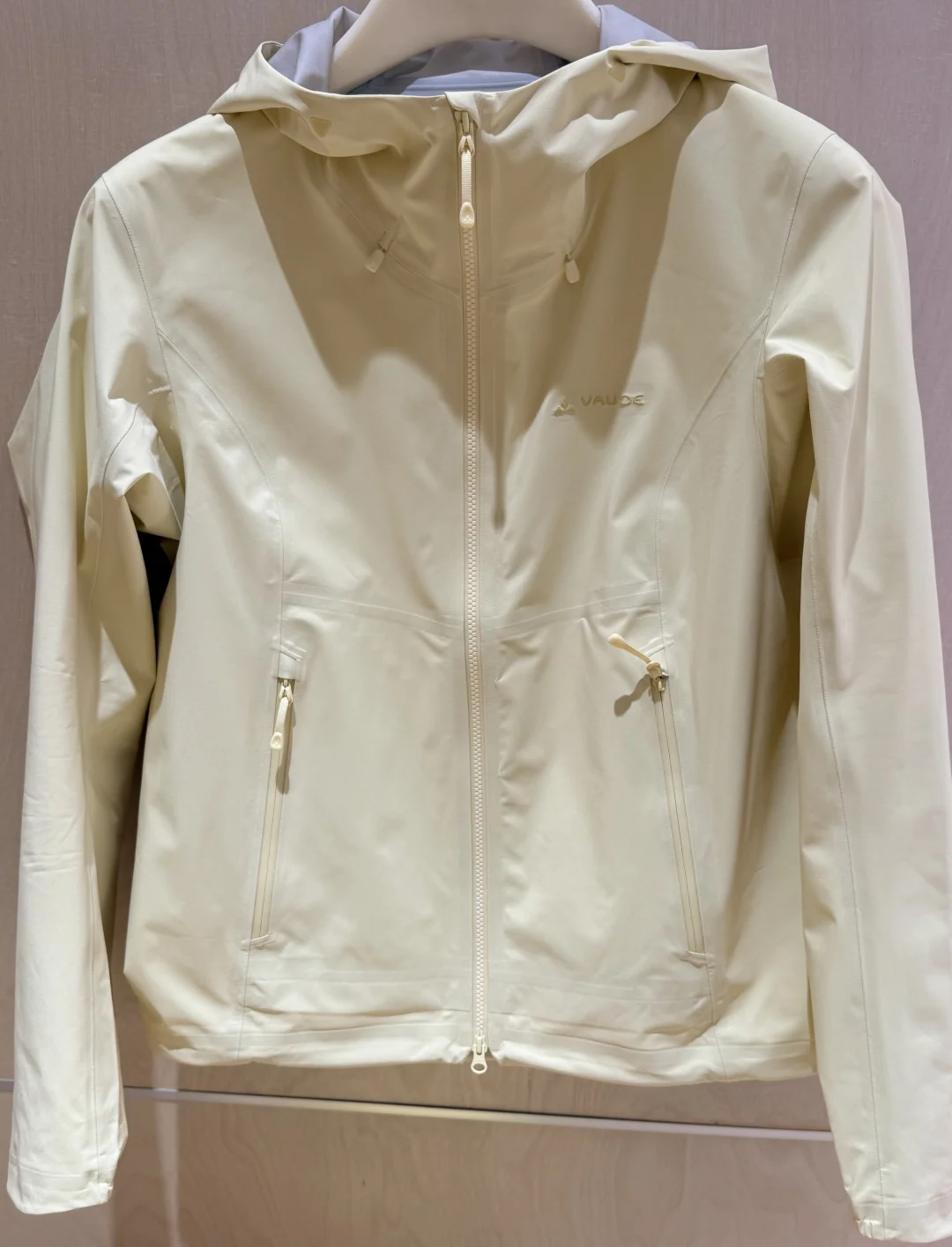 vaude巍德格雷软壳冲锋衣 新色纯欲天花板