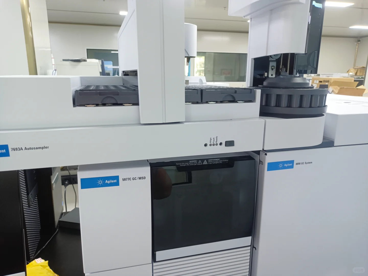 暗自努力把自己培养成半个工程师之认识仪器