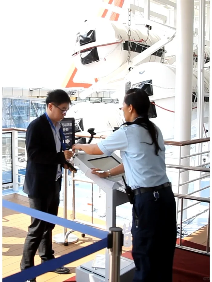 在邮轮当安检?这神仙工作我能干一辈子!
