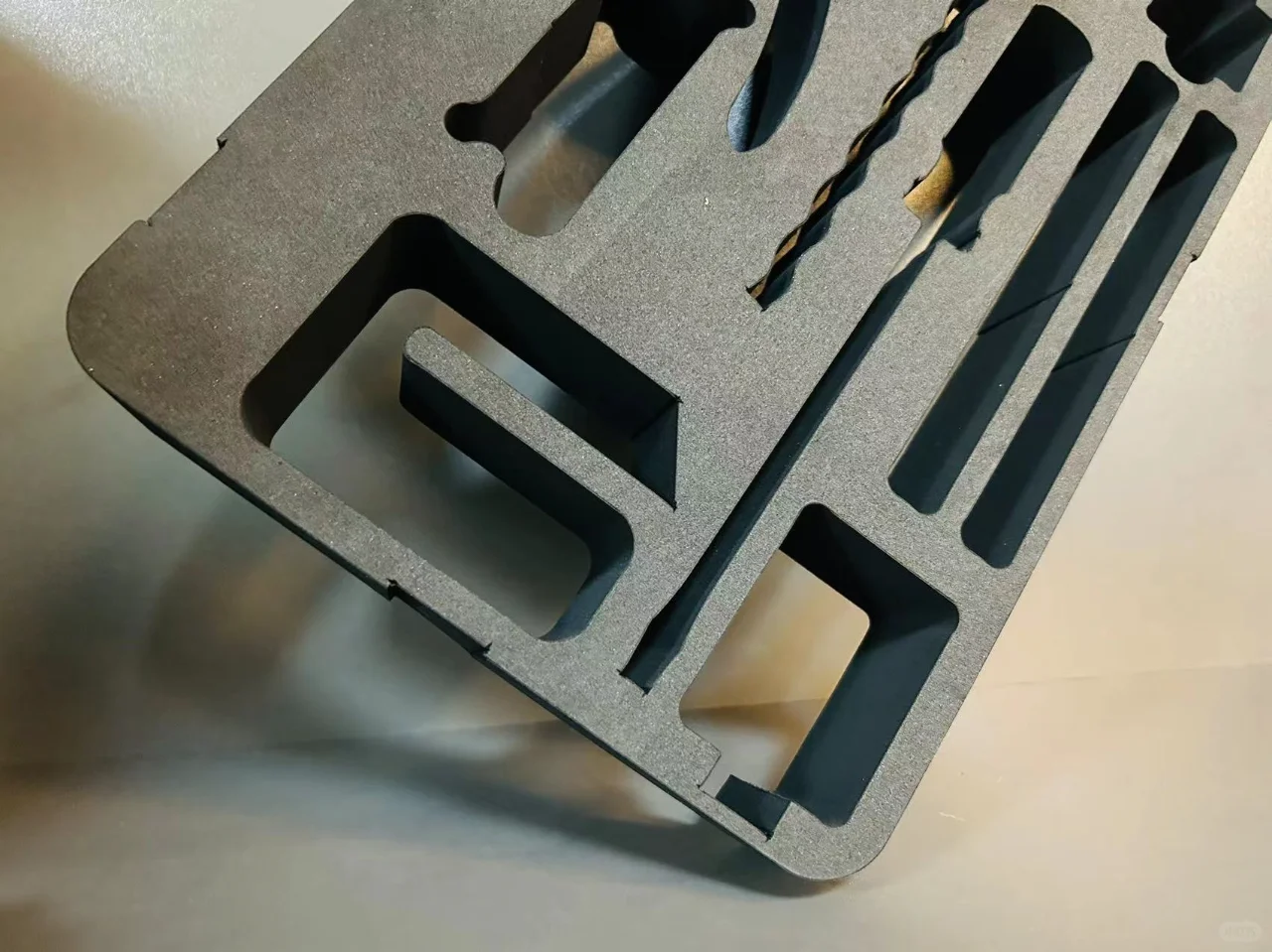 EVA泡棉全自动切割机，振动刀切割真的很好