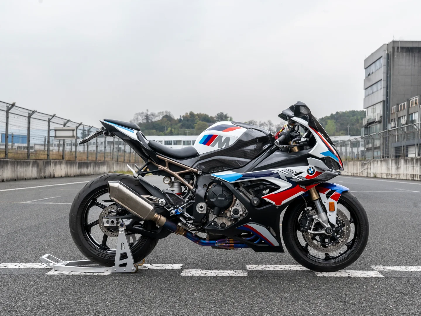 【燃尽排气 | 为宝马S1000RR注入灵魂的声浪