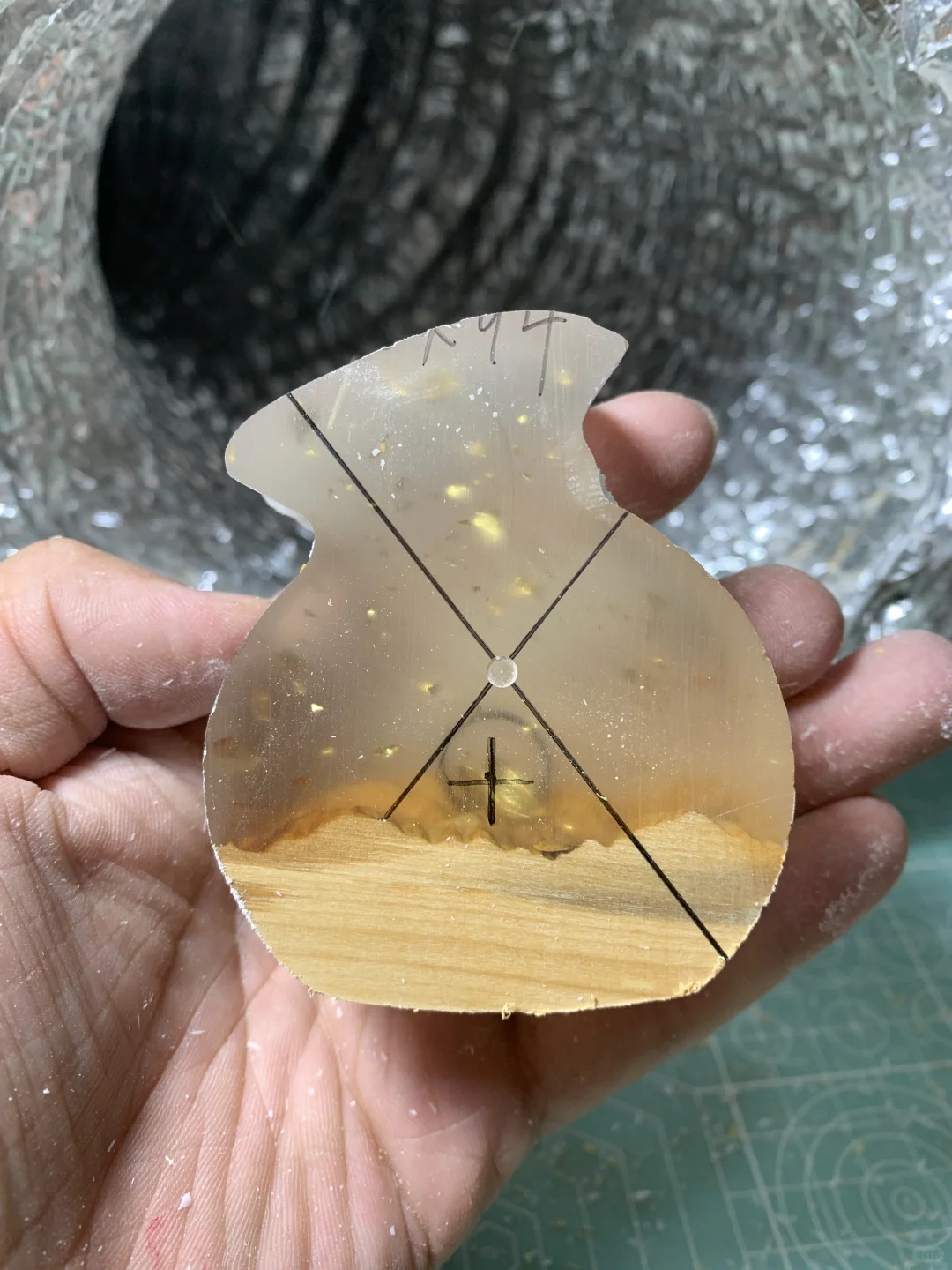 小钱袋?看清!里面是小宝宝胎发!