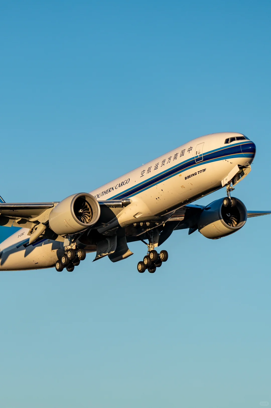 ?南航新货机首飞✈️波音777-F｜B-226C