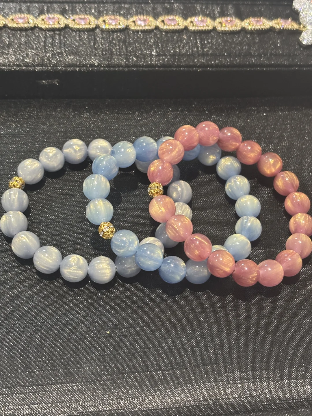 好闪的树脂手链