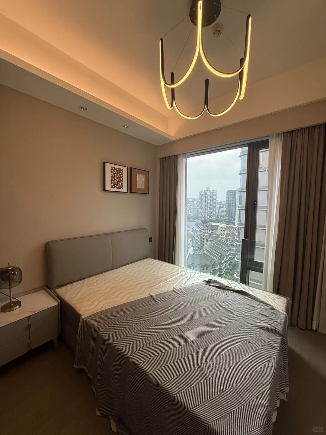 观宸云幕·171㎡现代风4房出租｜智能家居豪装