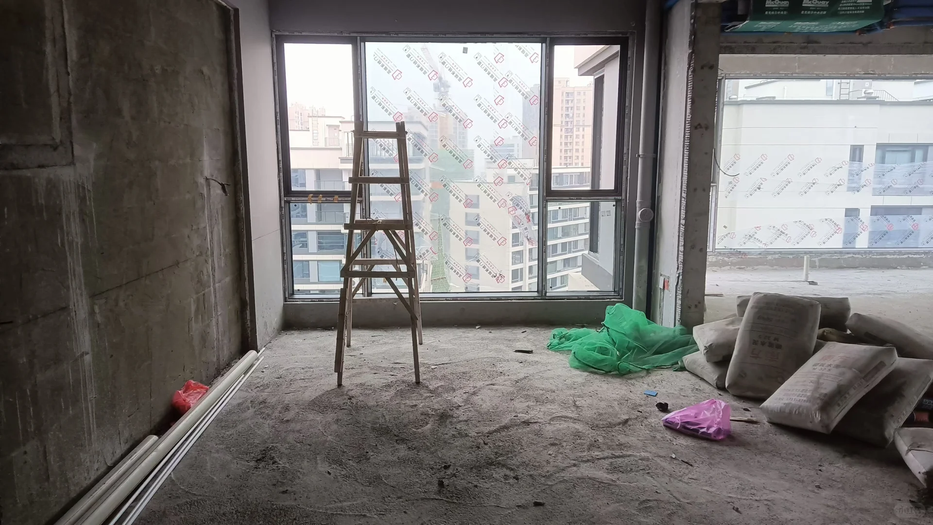 封窗之我想报警了。