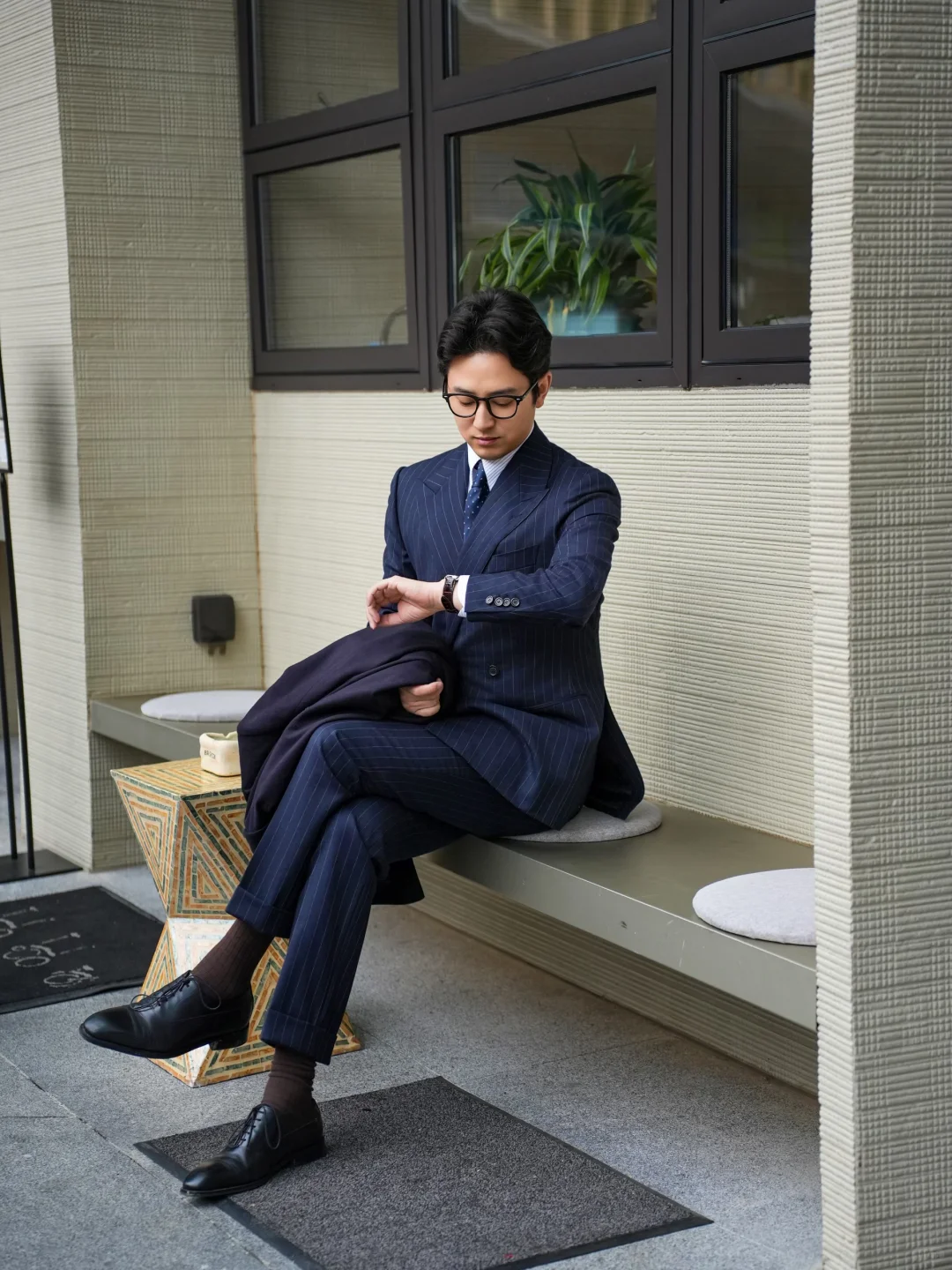 秋冬儒雅高智感｜不可少的藏蓝色羊绒大衣