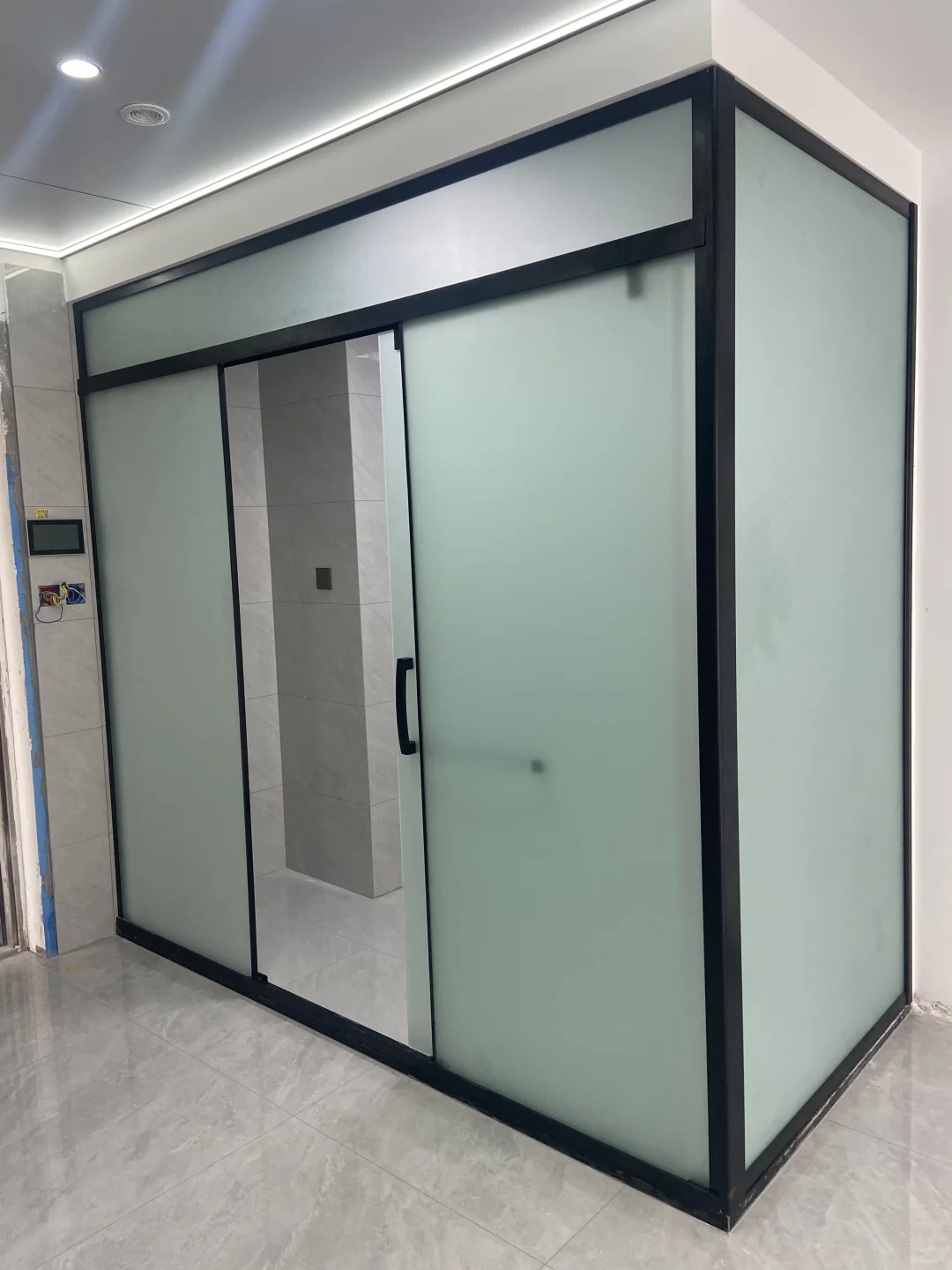 超大L型淋浴房设计规范和安装细节