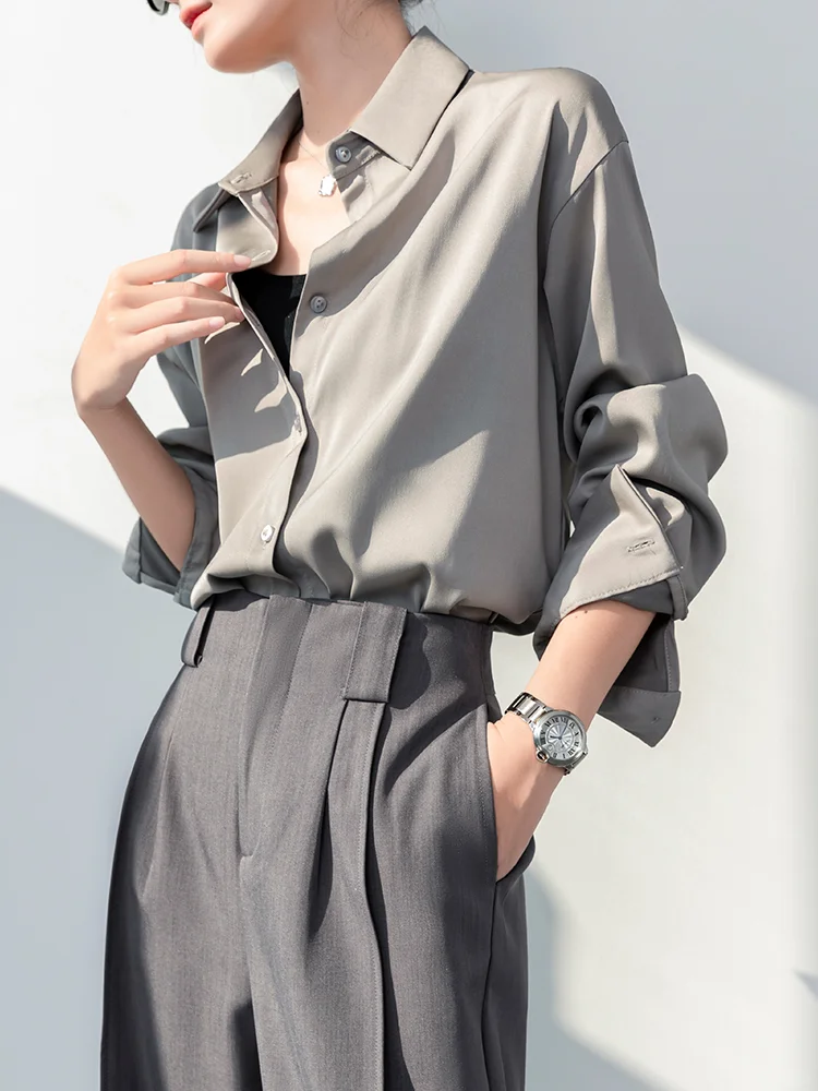 通勤必备！这条衬衫显瘦又高级感满满?