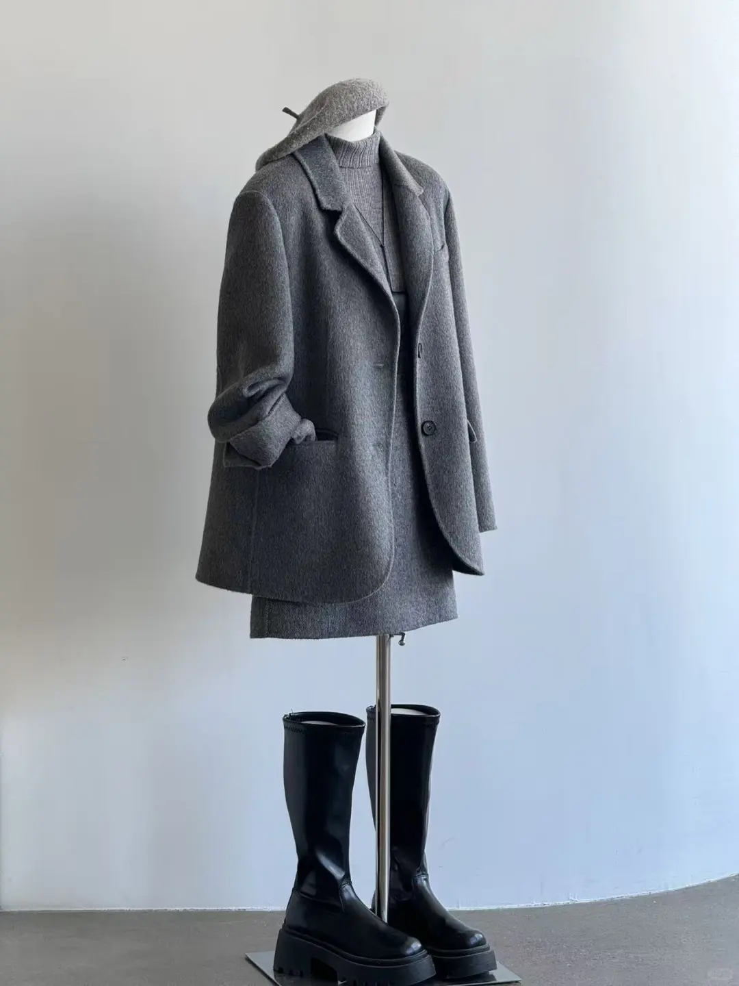 灰色西装才是通勤长期主义?️?️