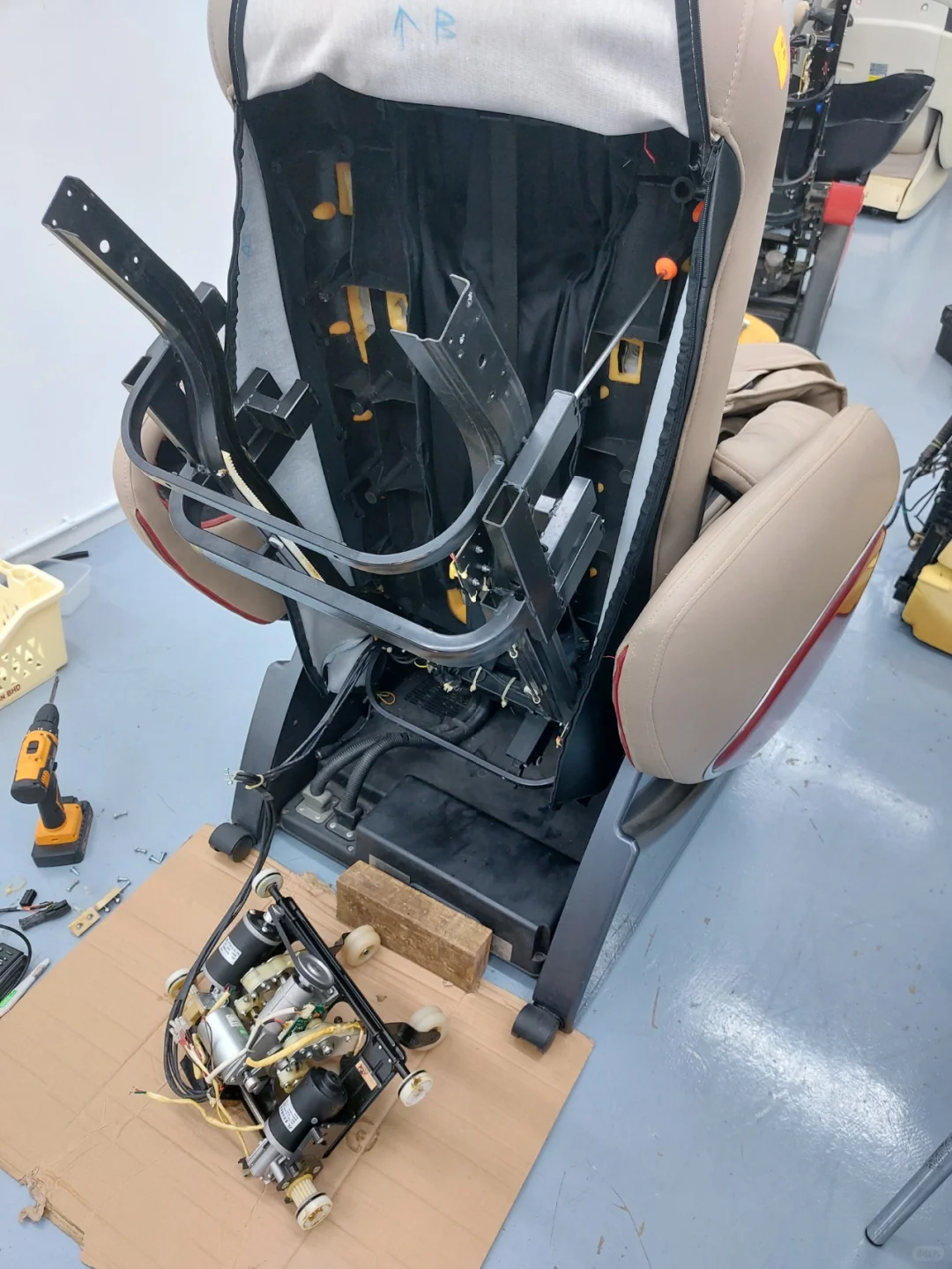 上门维修任何品牌按摩椅