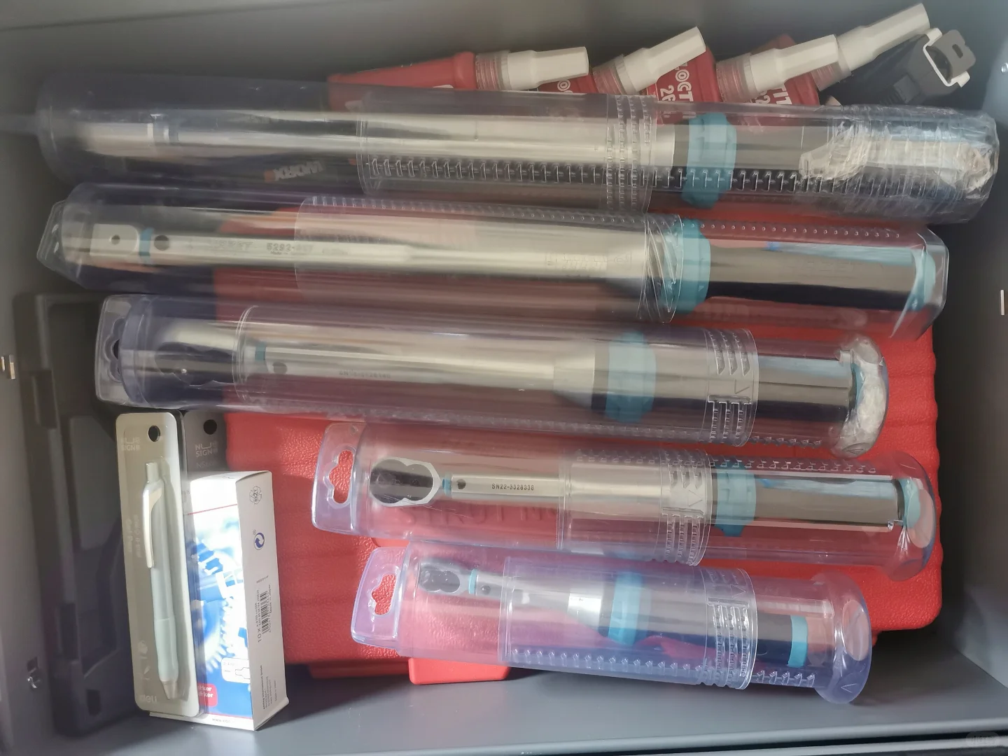 据说每个爱好修车的人，都有一整套工具