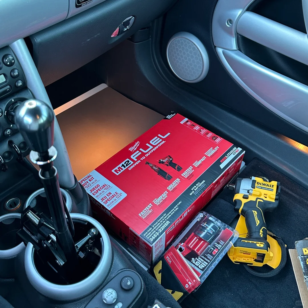 米沃奇 12V FUEL修车真香！轻轻轻