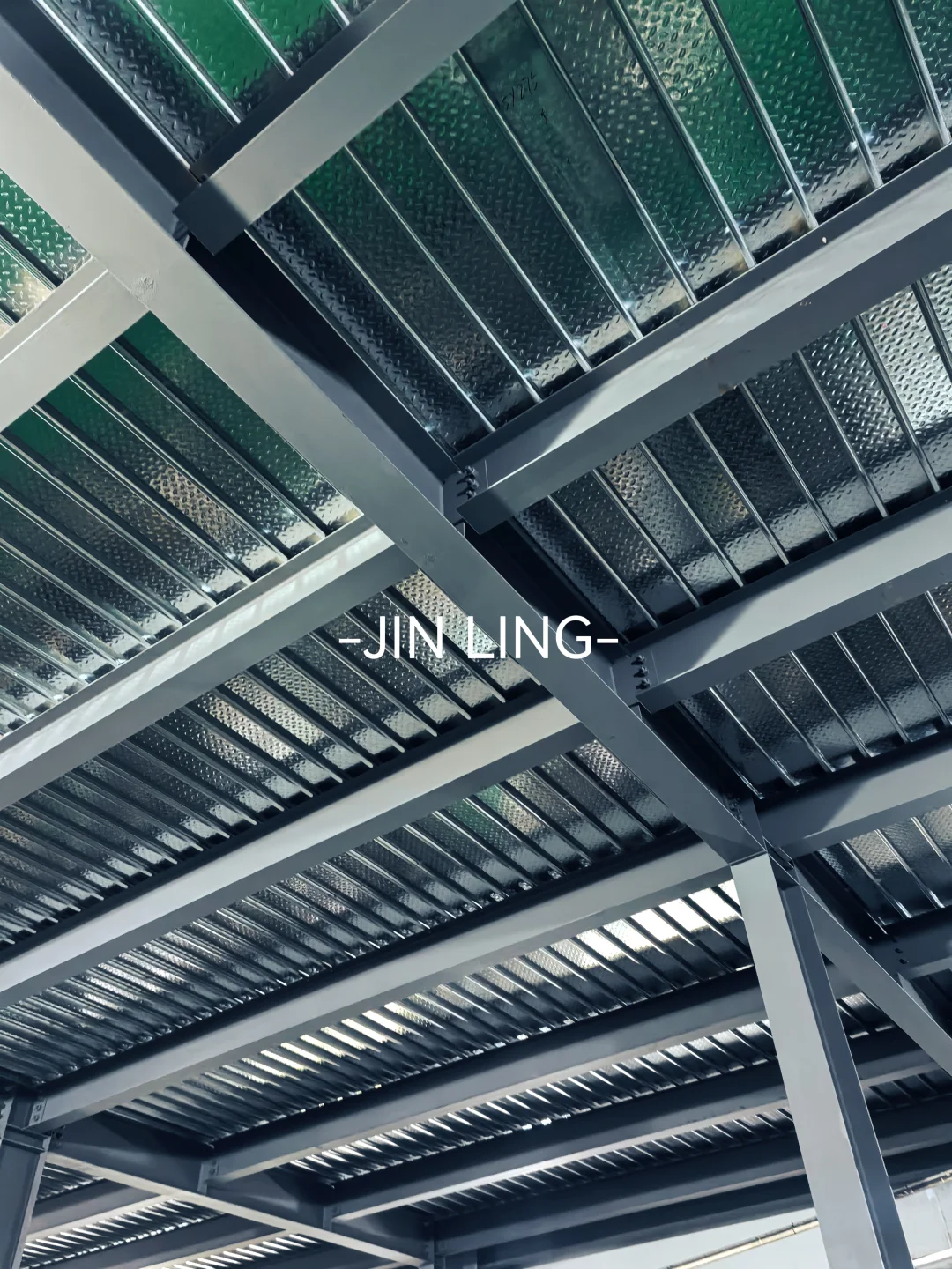 免浇筑Fe板钢结构隔层