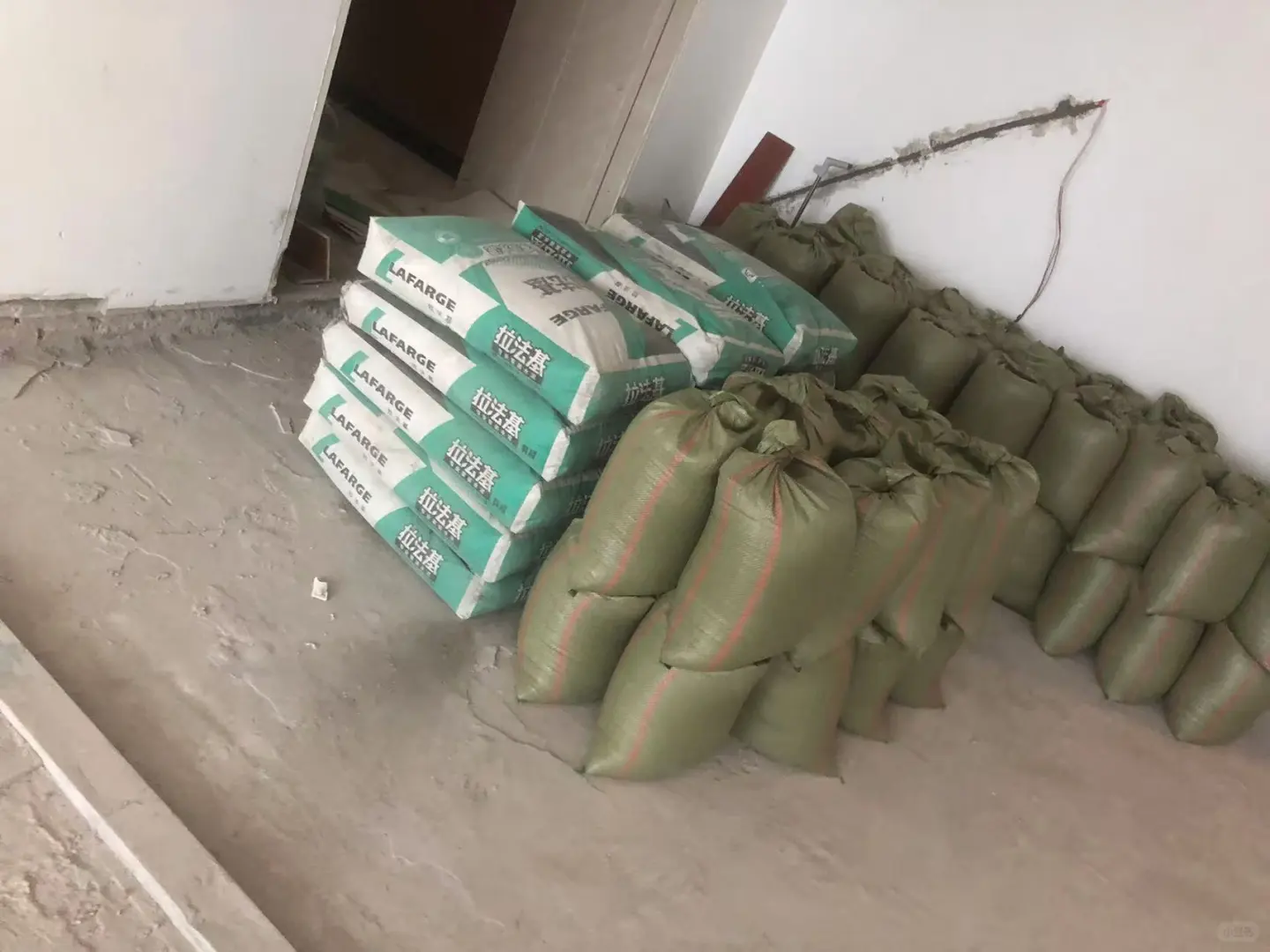 成都优质河沙水泥配送