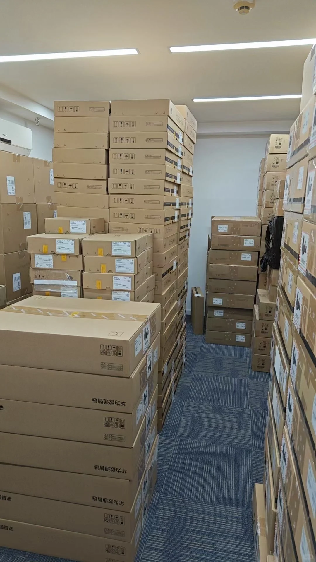 交换机，防火墙，路由器网络设备！