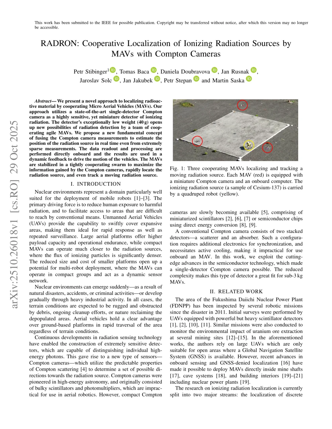 微型无人机合作定位放射源