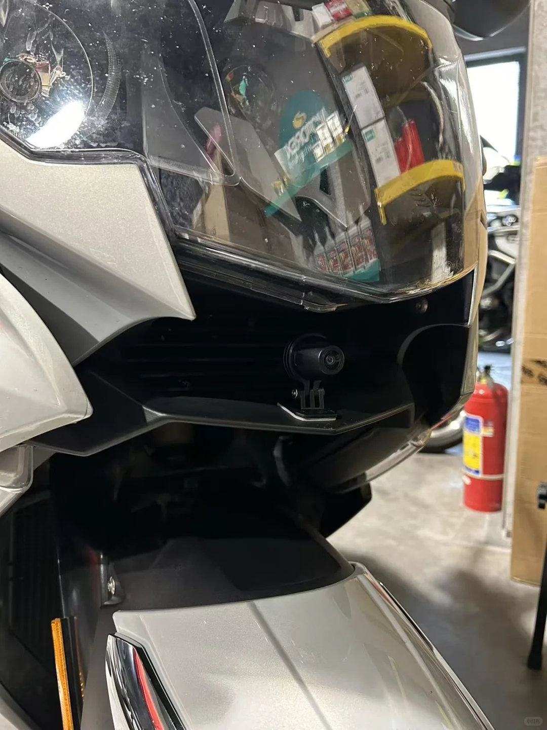 温哥华摩托车维修改装，一体式车机系统