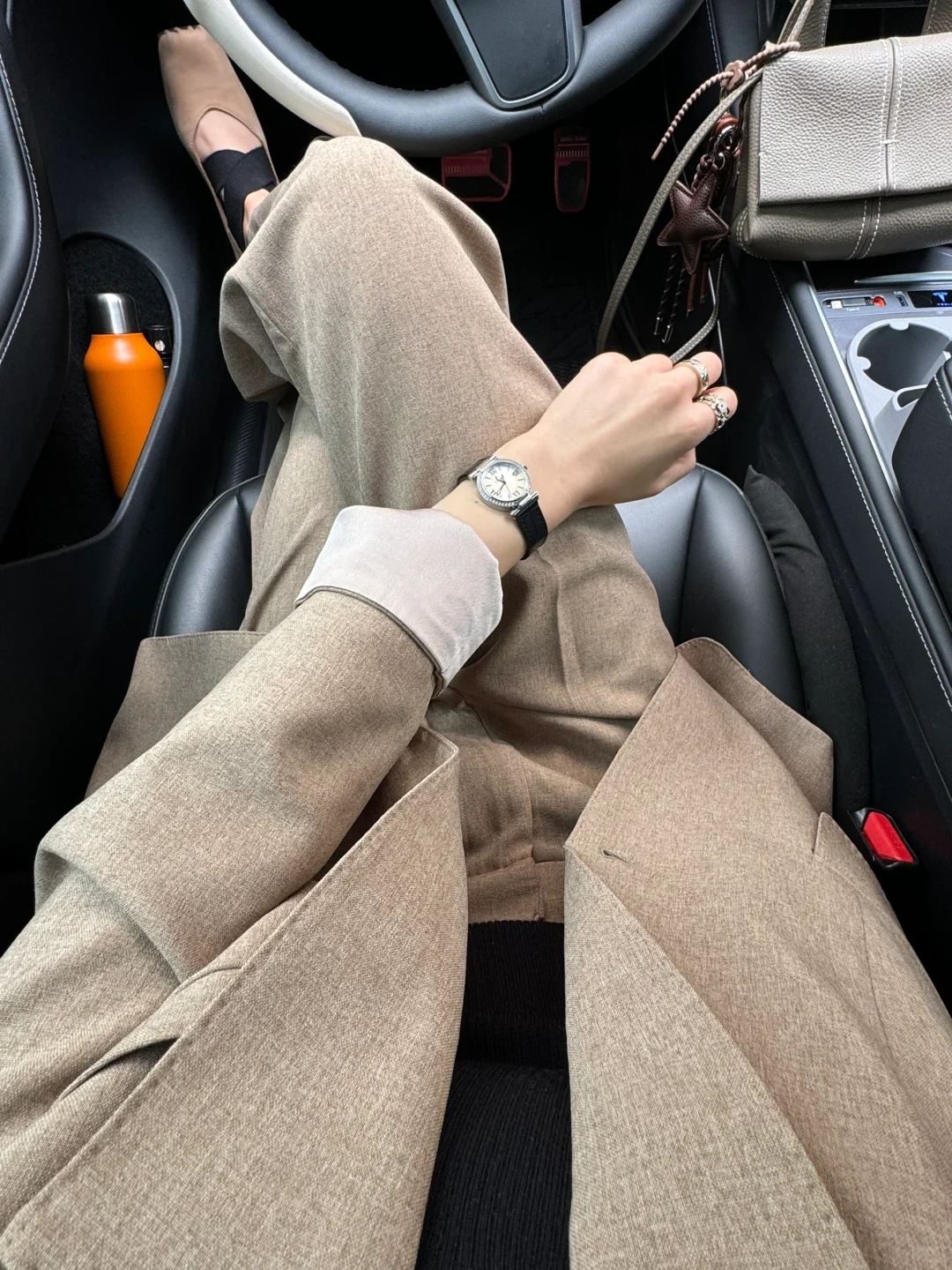 ?套装加身 智感满满