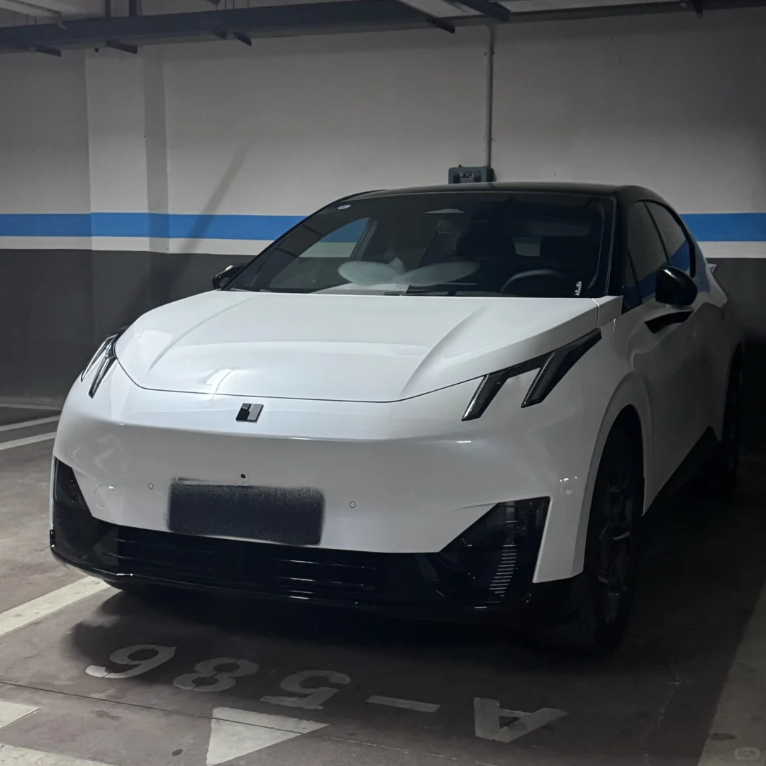 新车两个月终于换行车记录了