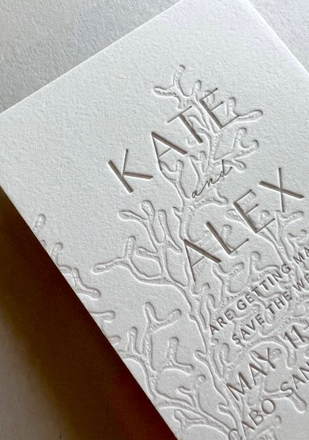 活版压印区别于普通平印（压出美感）