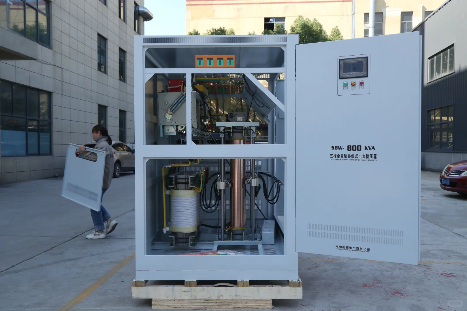 大功率工业稳压器的优缺点