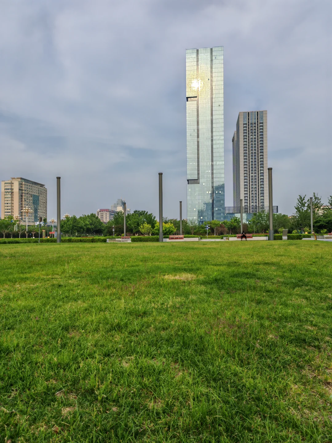 建在海边的研发中心，是浪费还是浪漫？