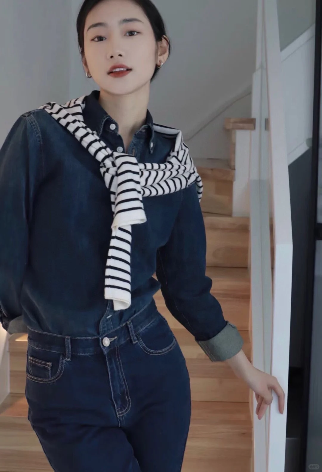 25秋冬新款现货｜FK经典洗水色修身牛仔衬衫