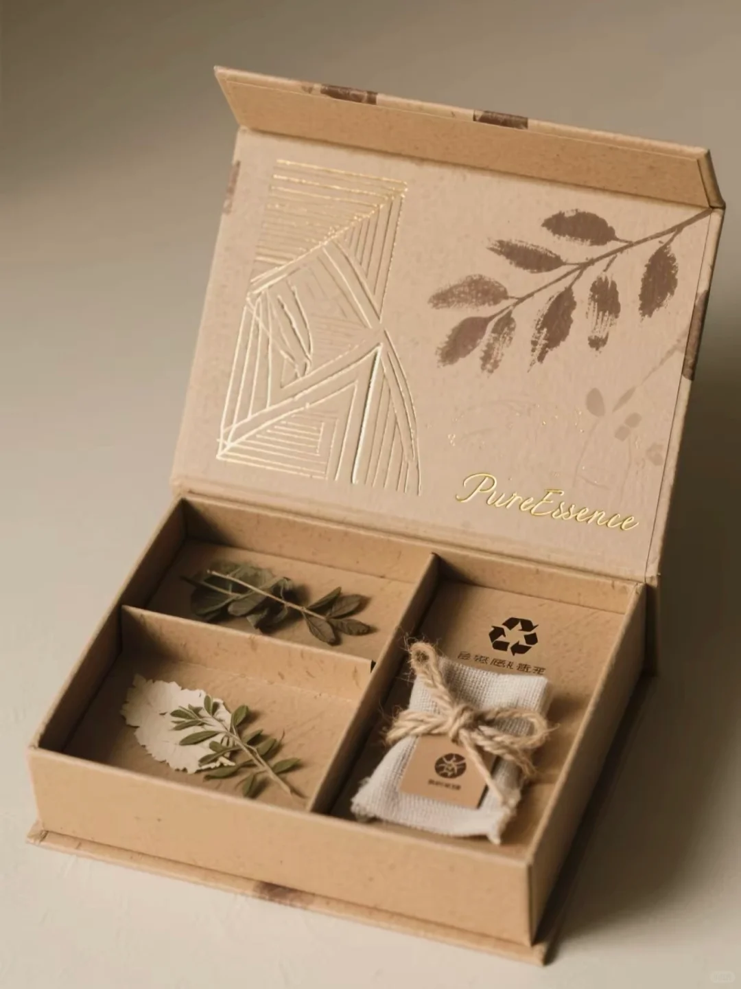 原浆纸板香薰礼盒，嗅觉与视觉的双重盛宴