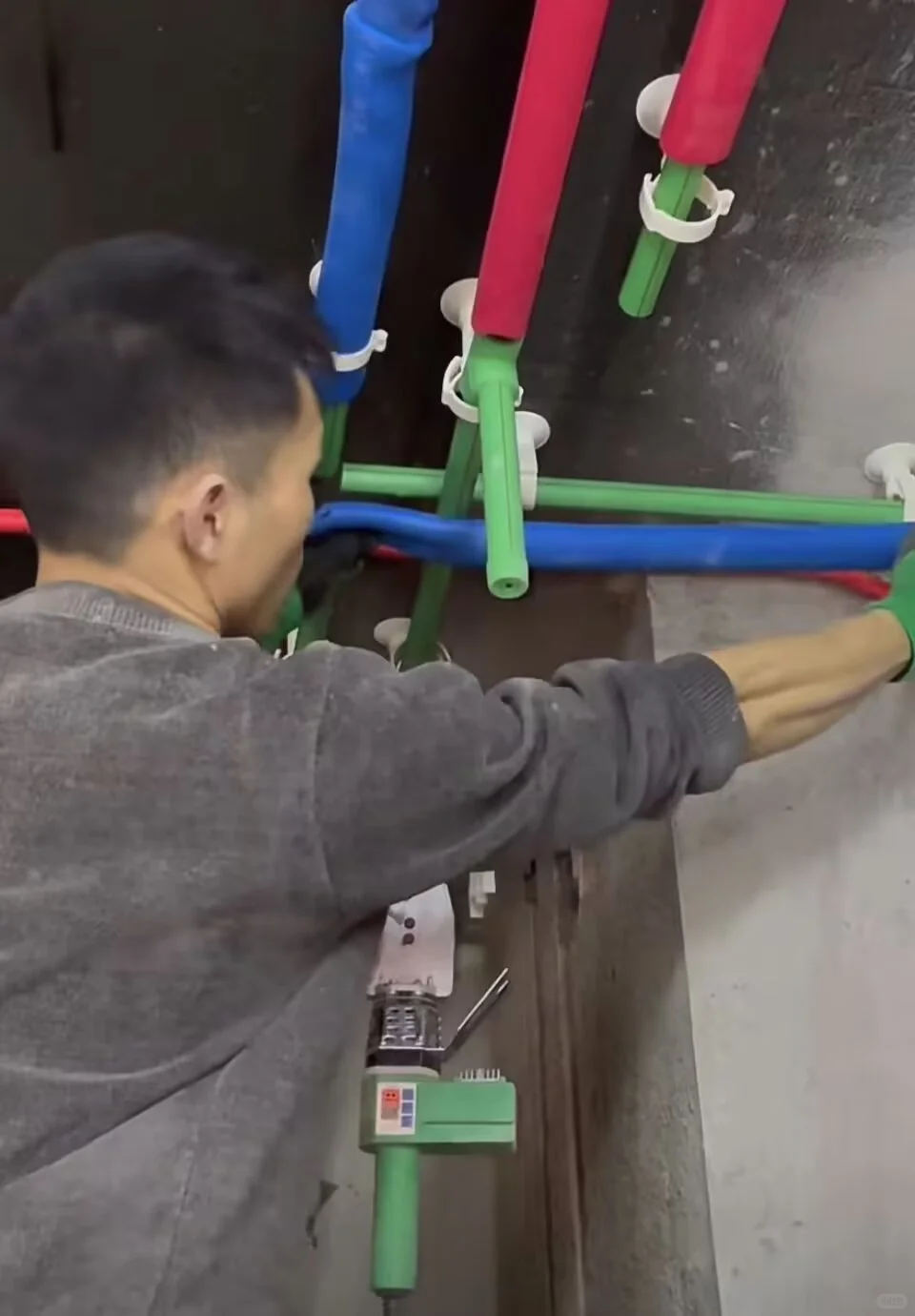 汉阳区上门电工电路跳闸短路维修 全市上门