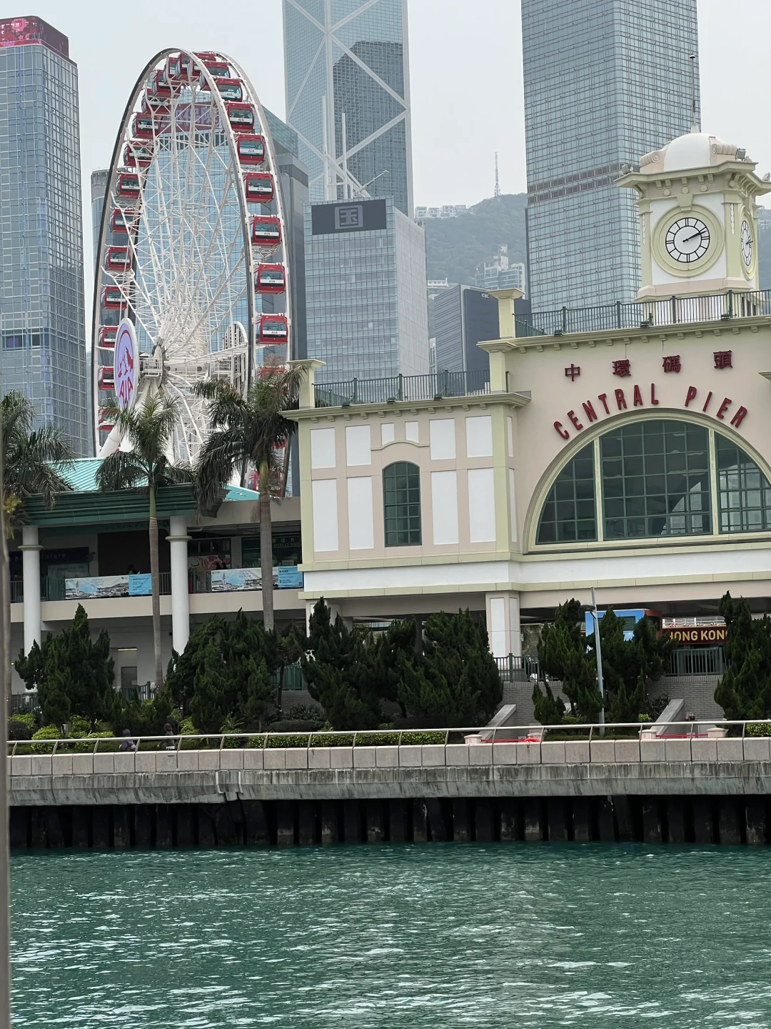 跨境出游也能井然有序