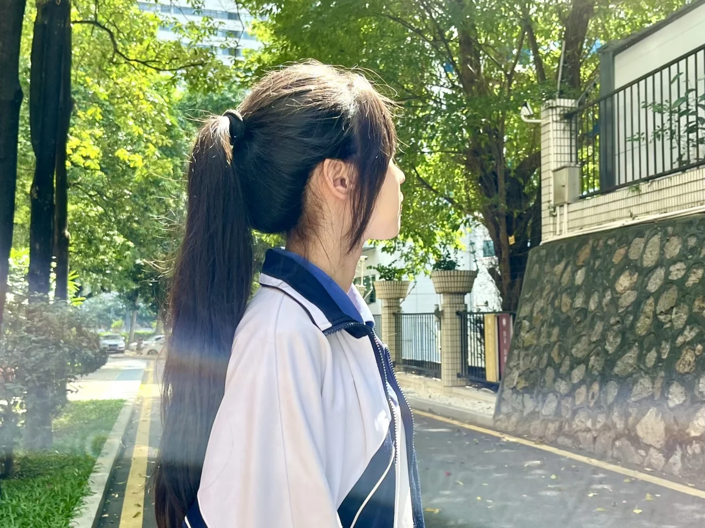 当高中拥有一台拇指运动相机，你就会得到…