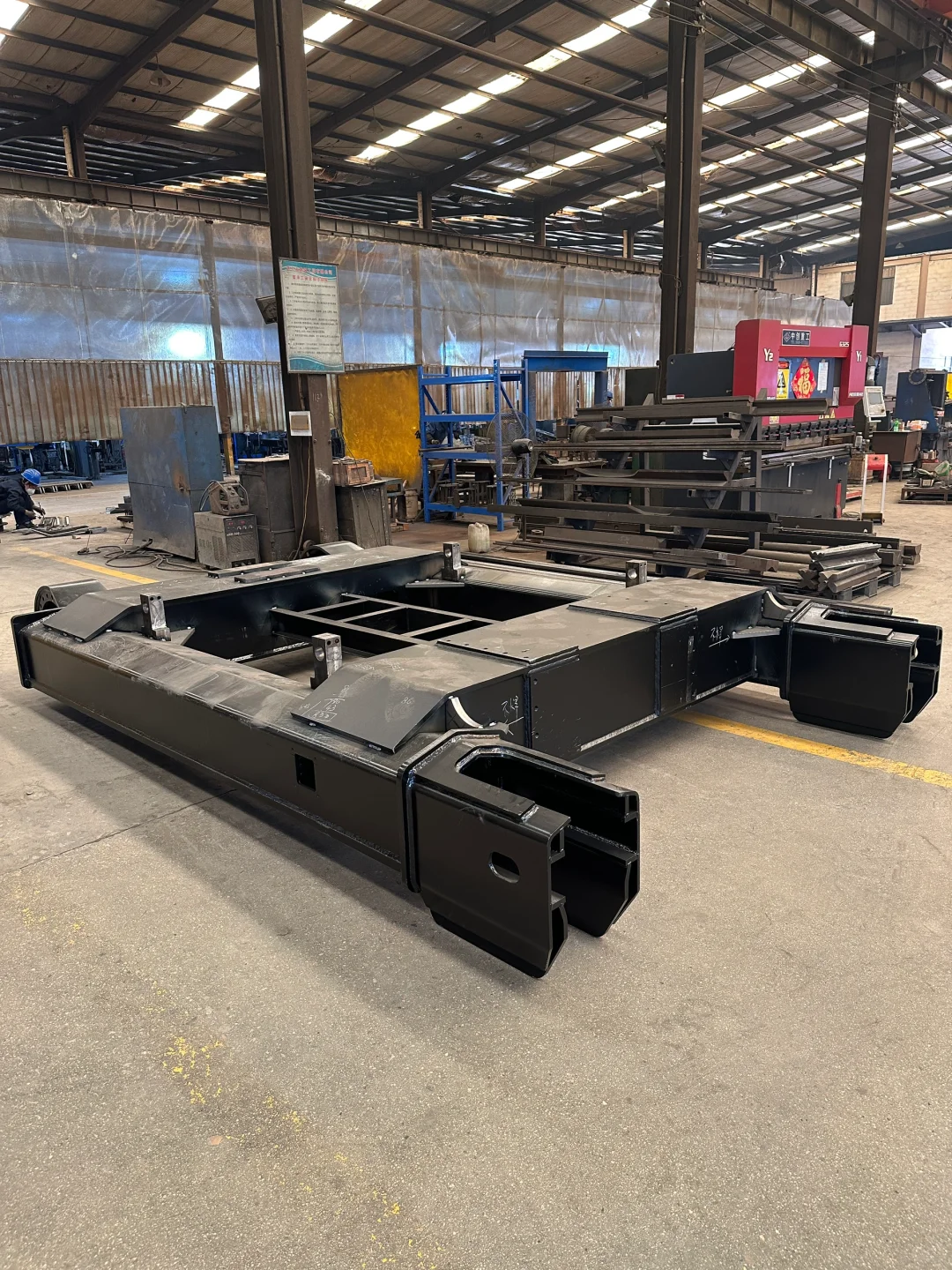 我爸让我上网卖这个 铁疙瘩咋卖呀?