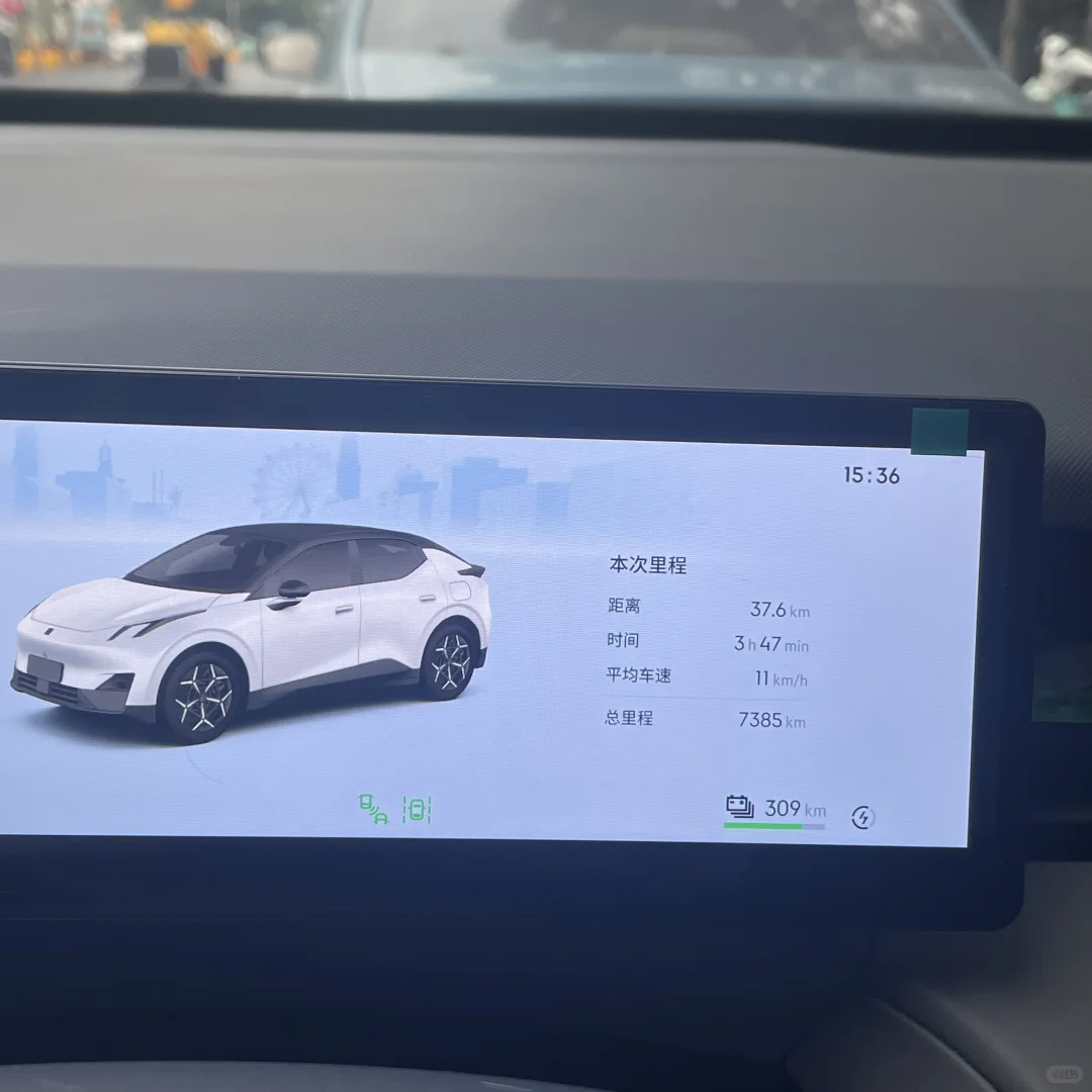 新车两个月终于换行车记录了