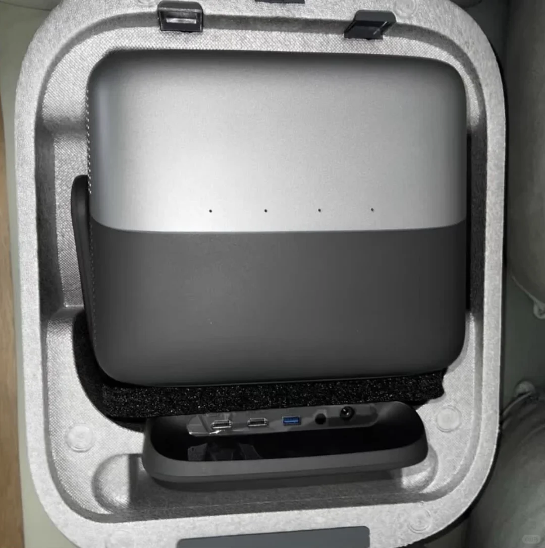 电小二户外电源和投影仪都到手了!