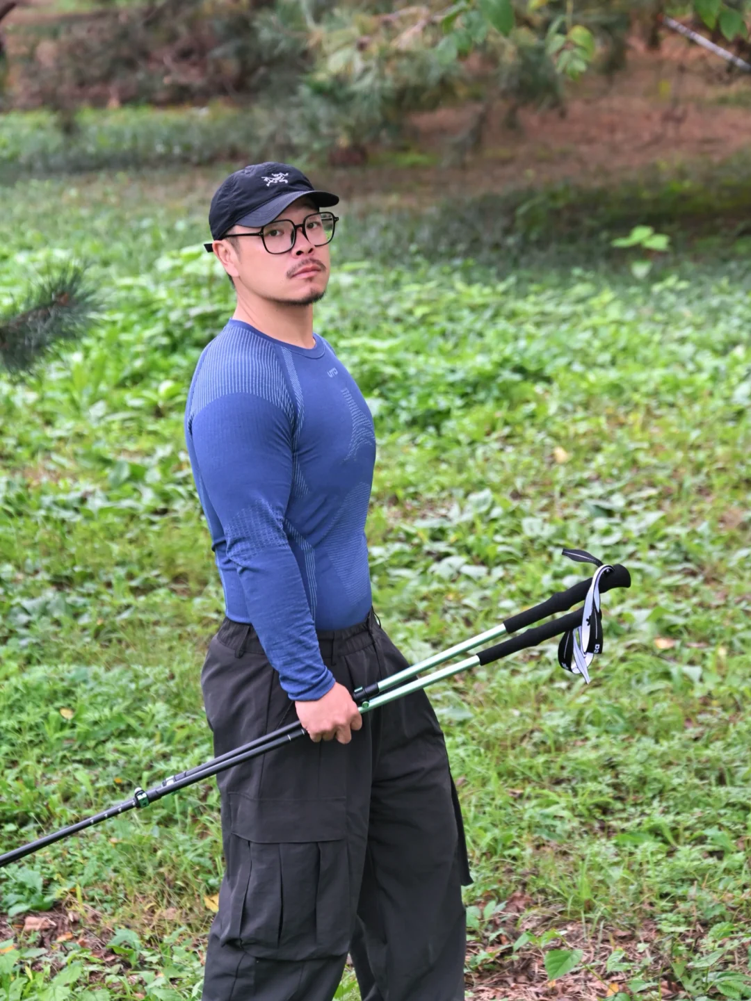 秋冬只能选择一件打底的话，怎么选？