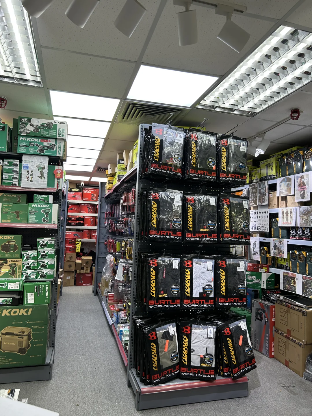 来香港一定要逛的电动五金店,一应俱全