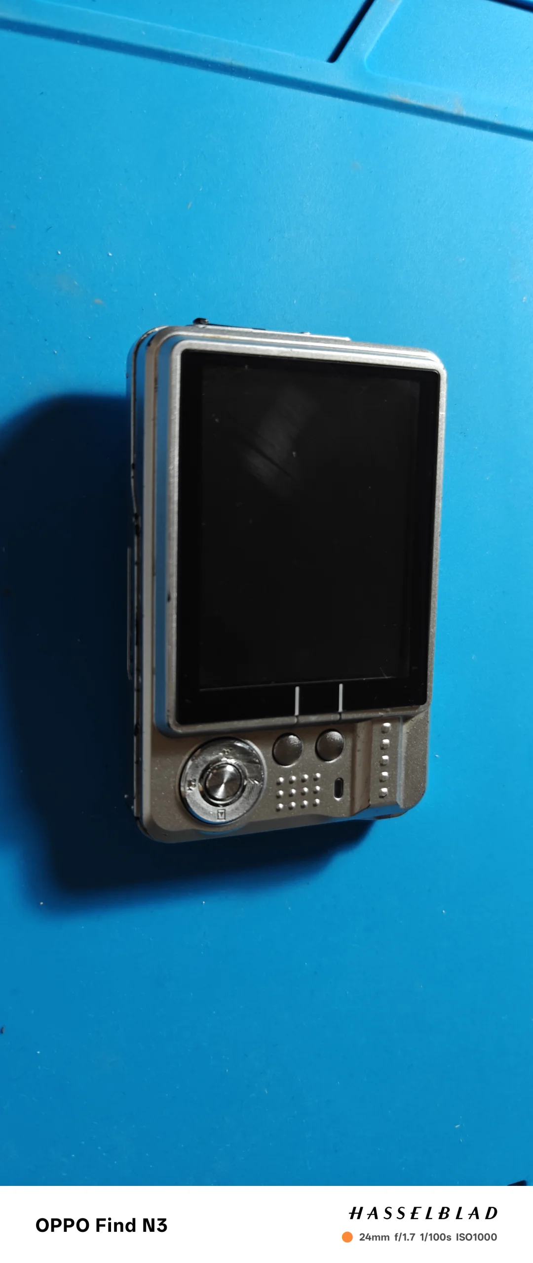 小破行车记录仪还真能拍照