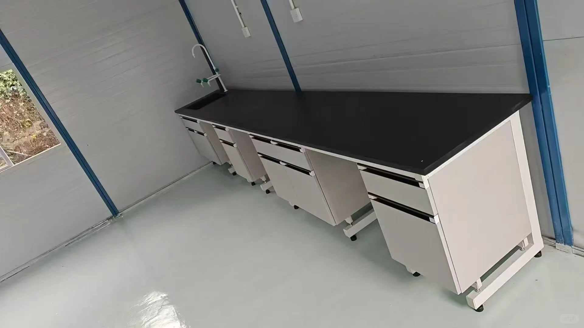 新版实验室?实验台配色