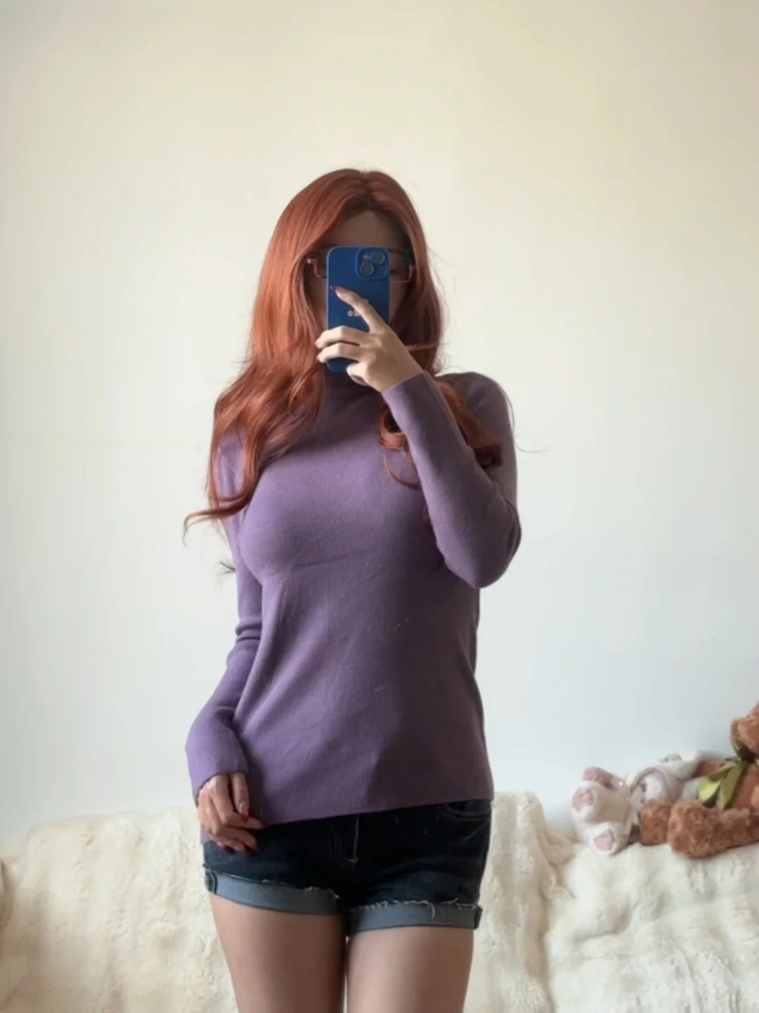 秋冬刚需！怎么能没有一件紫色打底衫呢