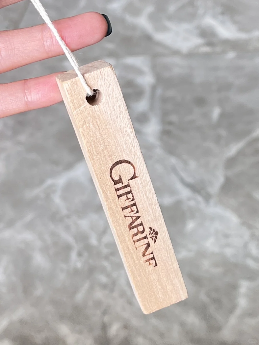 由于我不停的用樟木条...飞虫真的没有了！